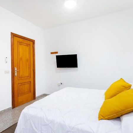 Eden Rentals 105 Surfy Stylish Bed&Coffee Room グラナディージャ・デ・アボナ エクステリア 写真